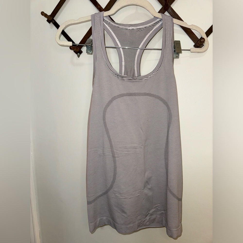 Lululemon Swiftly Tech Racerback Tank 2.0
